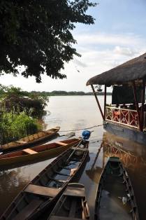 O Restaurante Flutuante, em Teresina - PI